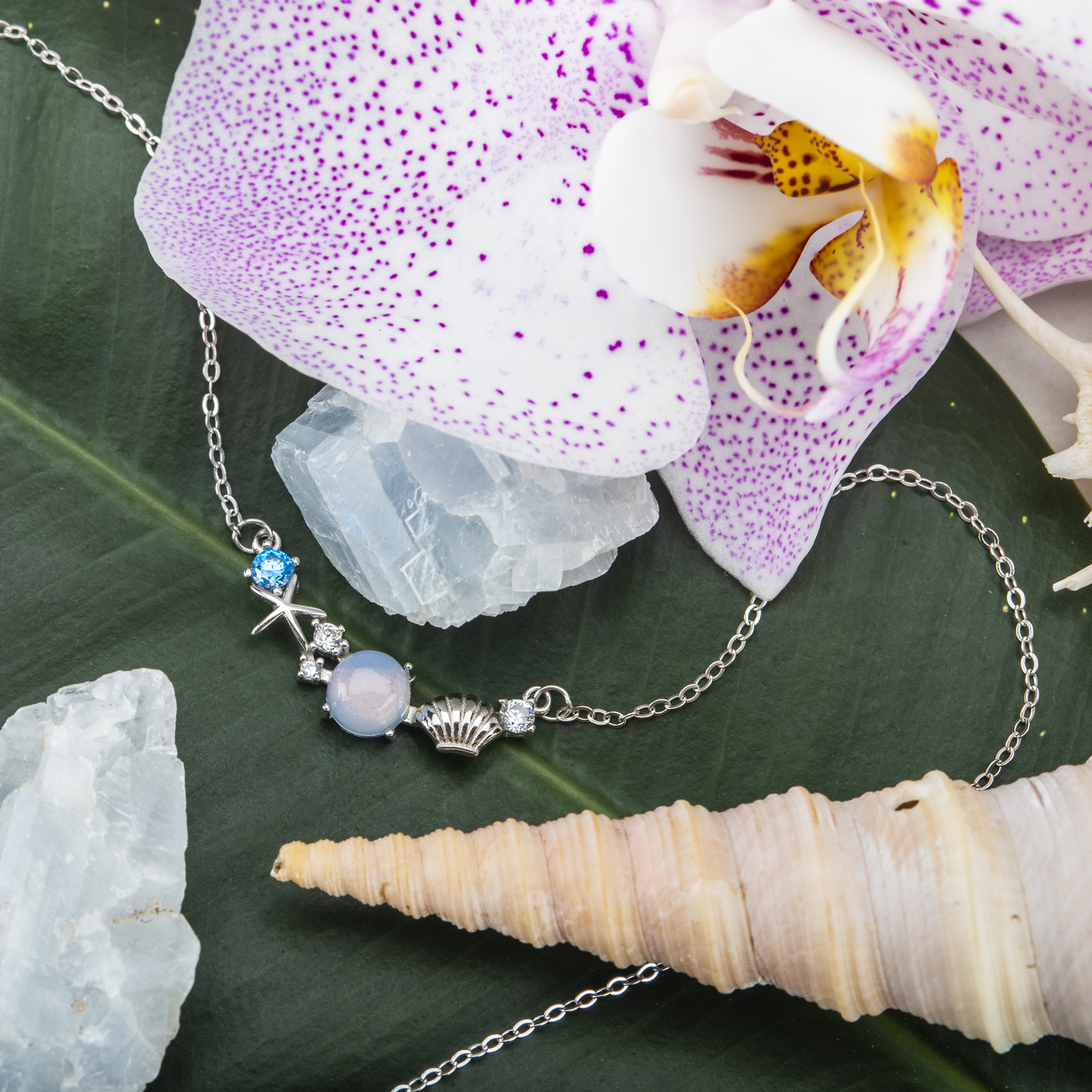 Kette aus Silber mit Meeresanhänger